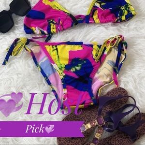 ✨HP✨ SEXY Bikini 👙*New W/ out tags* Never Worn*